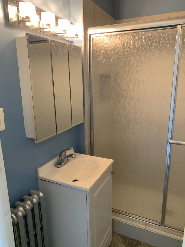 1533 Isherwood St Ne - Photo 5 of 20