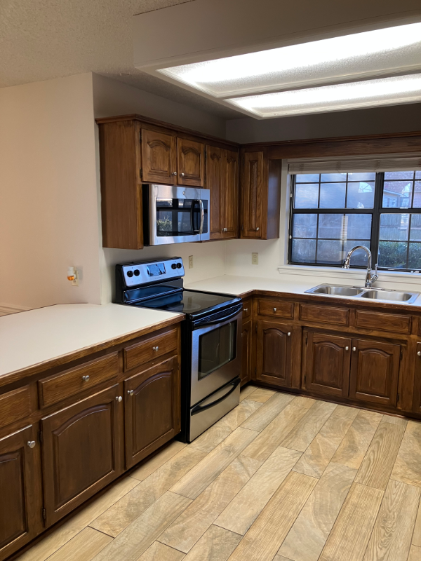 5620 S 98th St - Photo 5 of 18