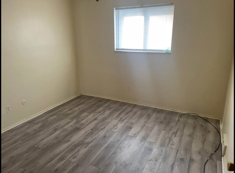 17650 Palmer St #1 - Photo 4 of 6