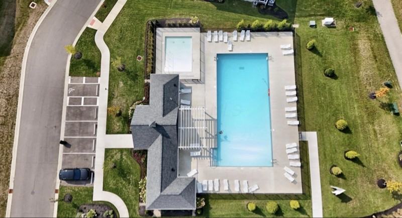 6296 Marinelli Dr S - Photo 3 of 40