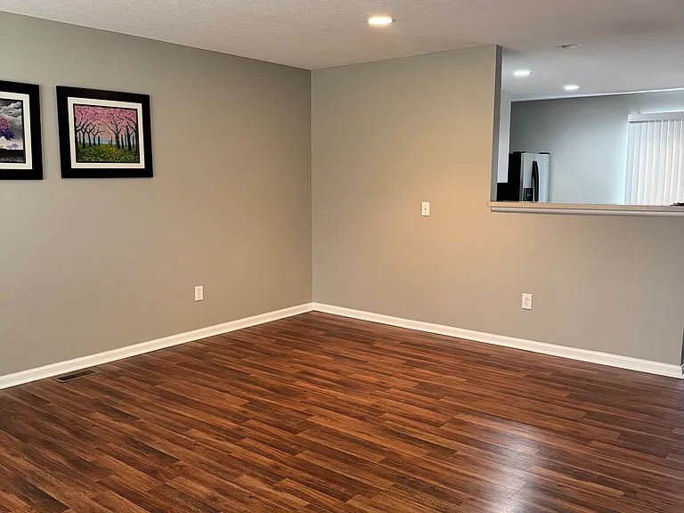 2444 Ogden Way - Photo 7 of 9