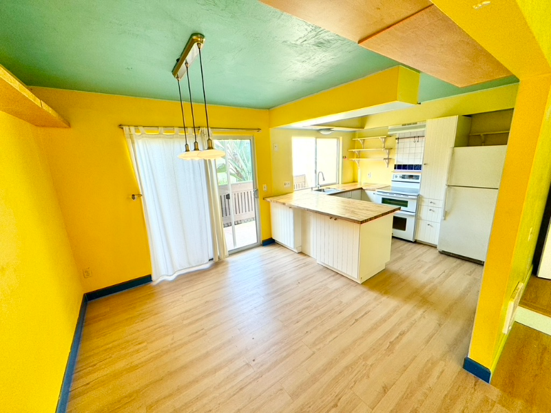 7958 Mission Center Ct #L - Photo 4 of 20