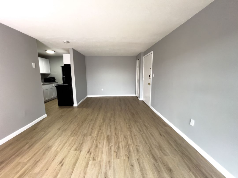 4337 Clarkwood Pkwy - Photo 4 of 4