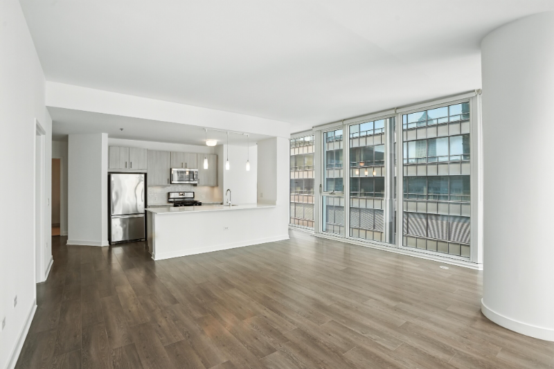9 W Randolph St - Photo 2 of 19