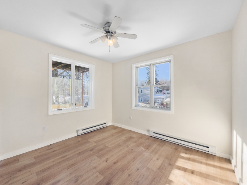 8 Colby St #2 - Photo 5 of 9