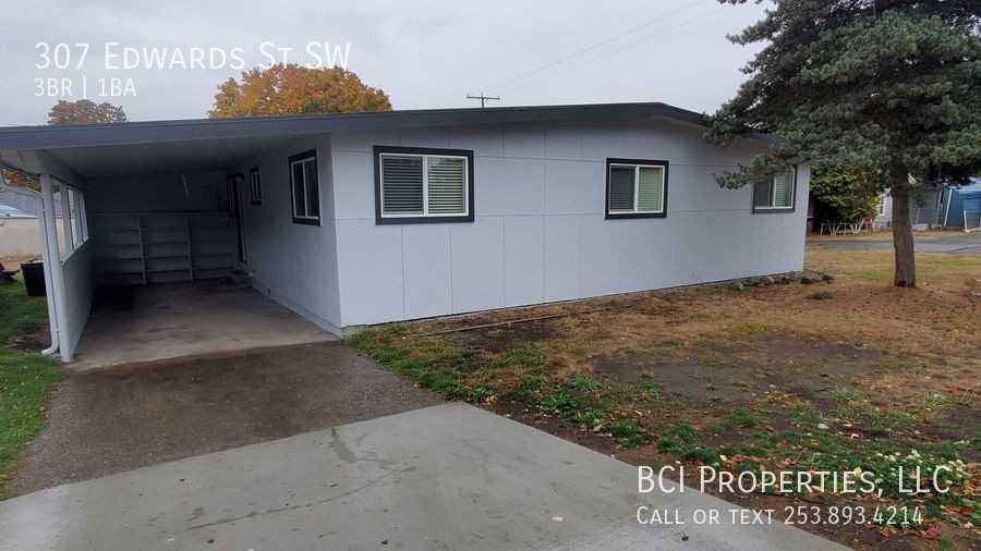 307 Edwards St Sw - Photo 4 of 19