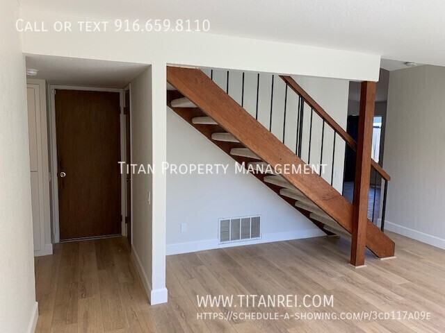 1784 Klamath River Dr - Photo 2 of 17