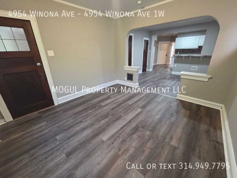 4954 Winona Ave - Photo 4 of 9