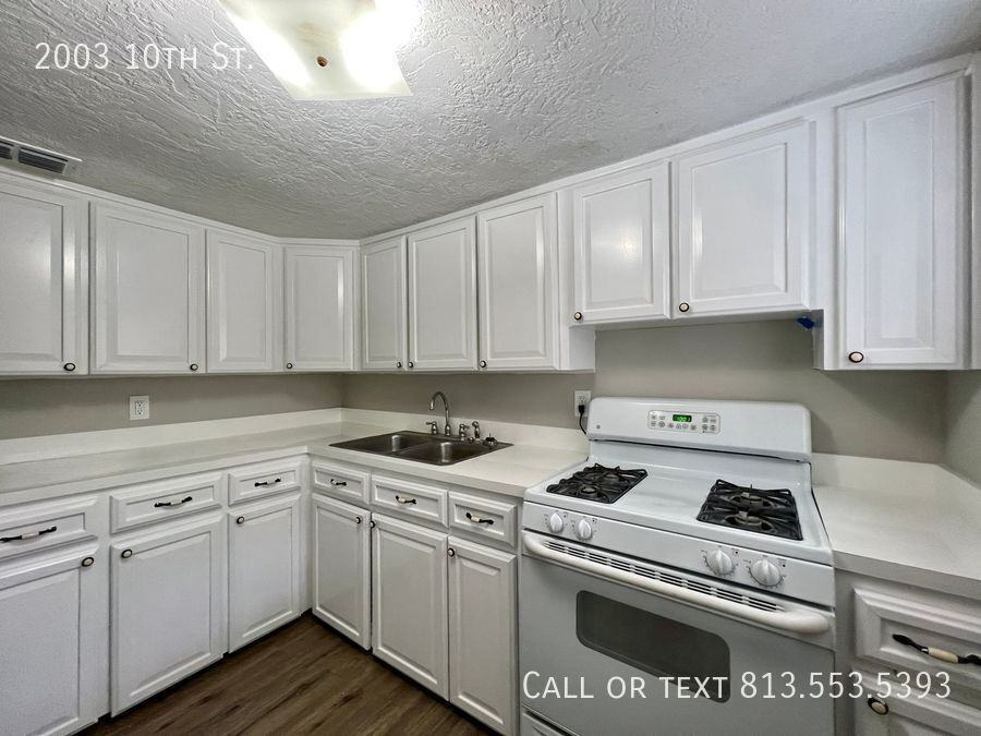 2003 10th St S - Photo 5 of 17