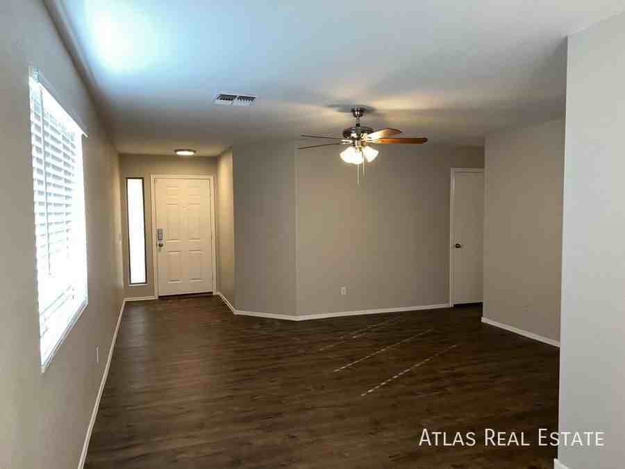 841 E Lamonte St - Photo 5 of 20