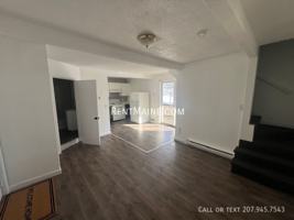featured image of 148 3rd St #5