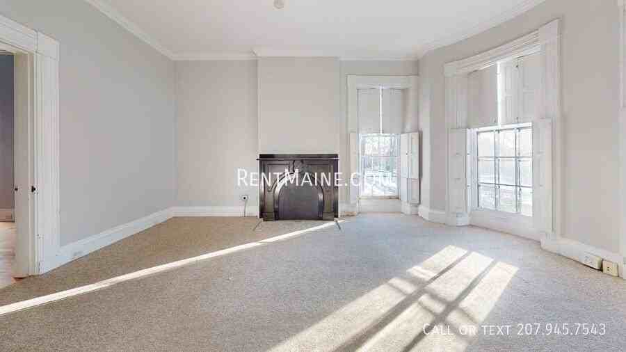 77 77 Broadway Apt. #1 - Photo 7 of 28