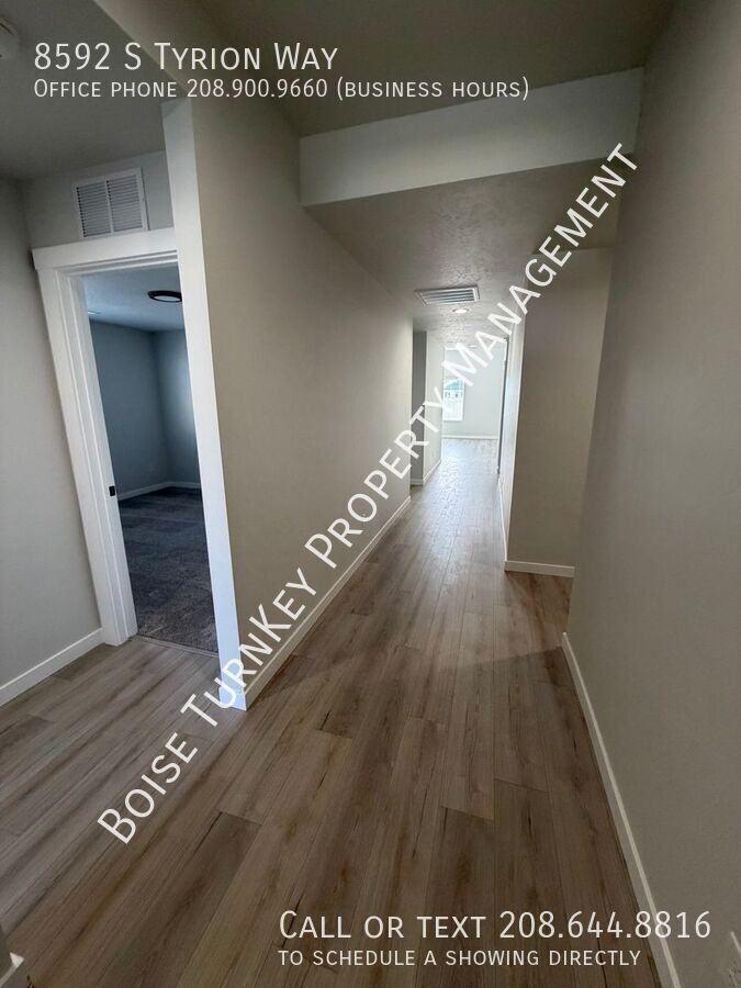 8592 S Tyrion Way - Photo 4 of 33