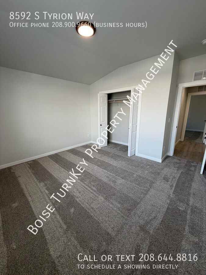 8592 S Tyrion Way - Photo 6 of 33