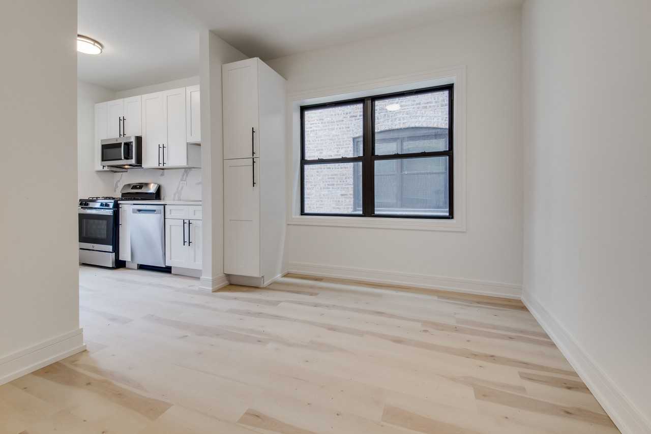 3050 W Cortland St #103 - Photo 6 of 10