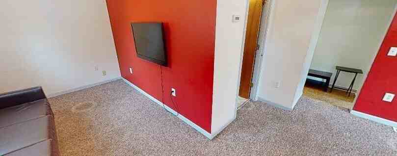 833 Brown St - Photo 5 of 11