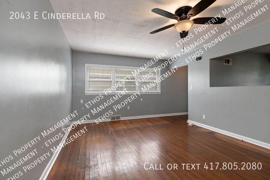 2043 E Cinderella Rd - Photo 3 of 16