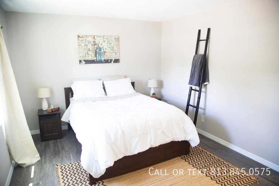 1501 16th St N #204 - Photo 2 of 6