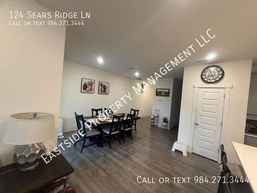 124 Sears Ridge Ln - Photo 7 of 26