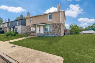 204 Alexandria St - Photo 1 of 1