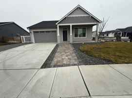 featured image of 303 Emerald Ave #NA