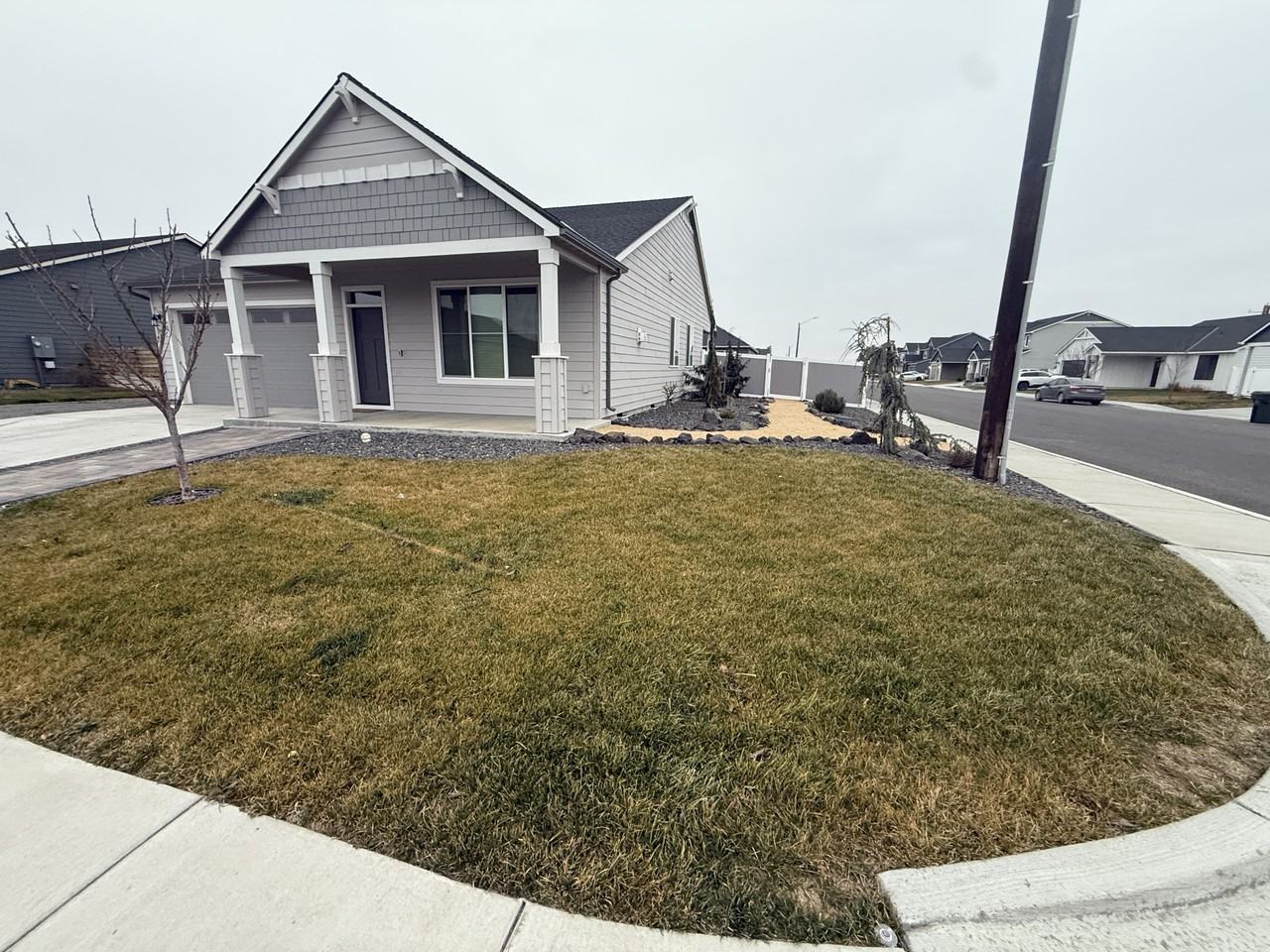 303 Emerald Ave #NA - Photo 2 of 25