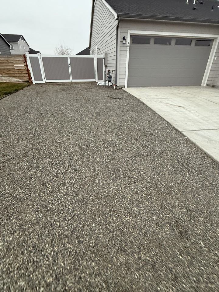 303 Emerald Ave #NA - Photo 3 of 25