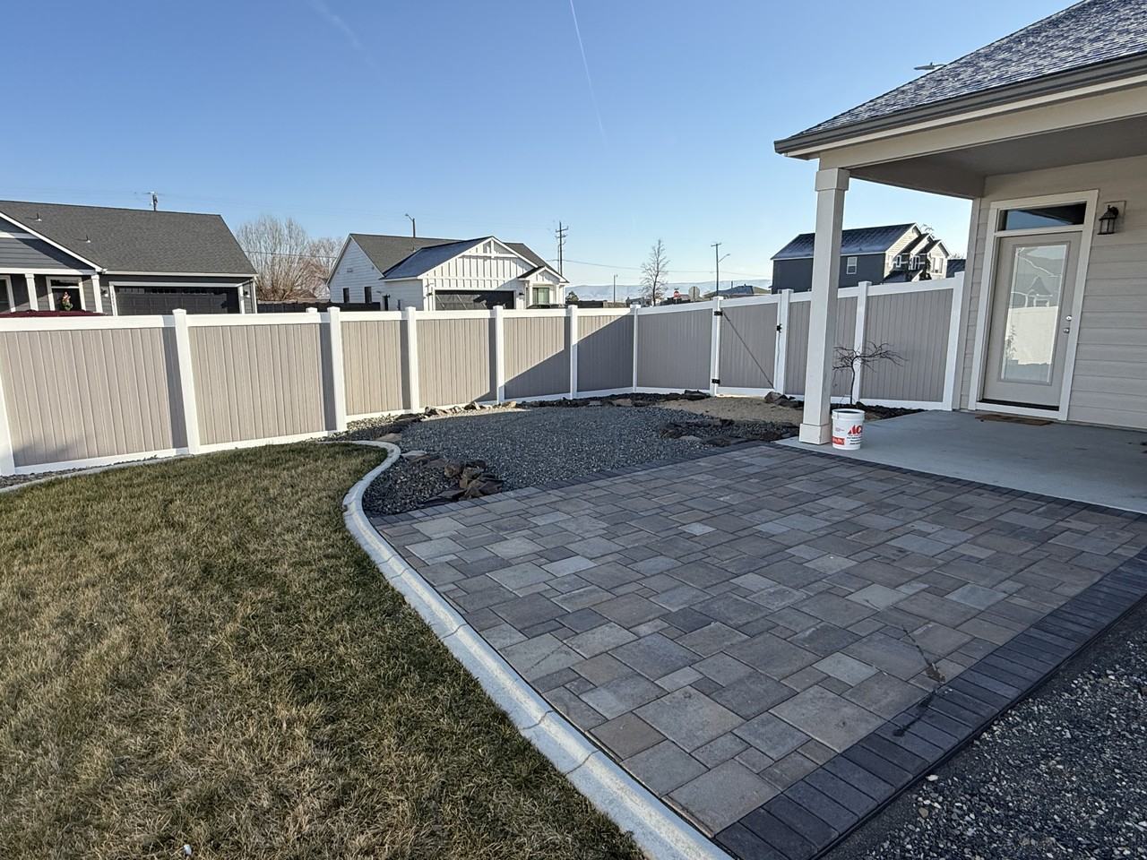 303 Emerald Ave #NA - Photo 6 of 25