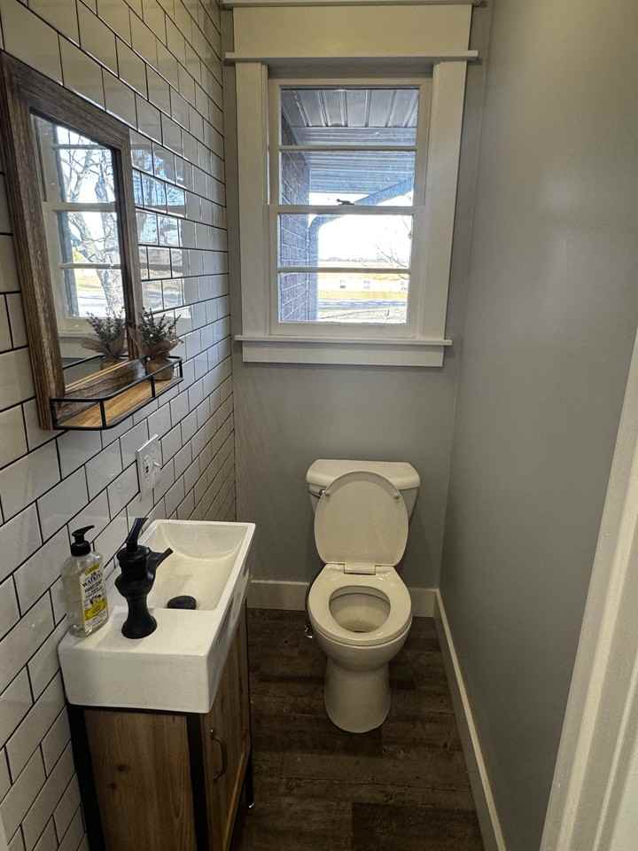 4018 W Weaver Rd #NA - Photo 2 of 15