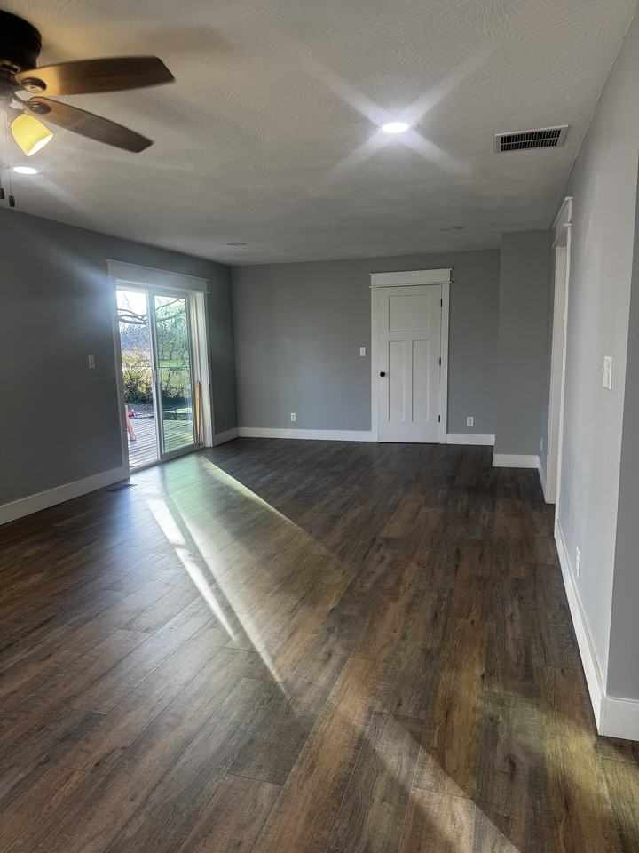 4018 W Weaver Rd #NA - Photo 4 of 15