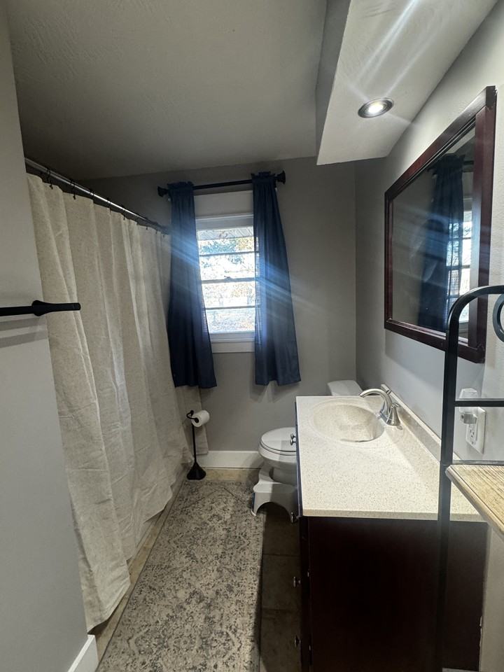 4018 W Weaver Rd #NA - Photo 6 of 15