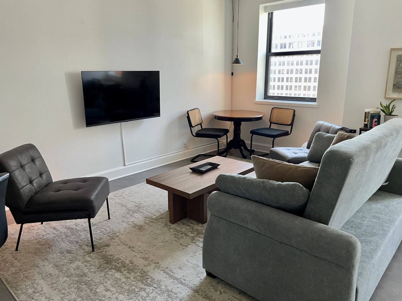 758 N Broadway #1108 - Photo 6 of 20