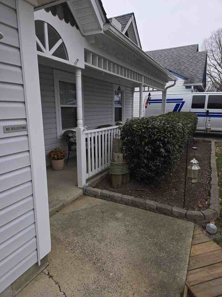 601 Bridgewater Arch #NA - Photo 3 of 45