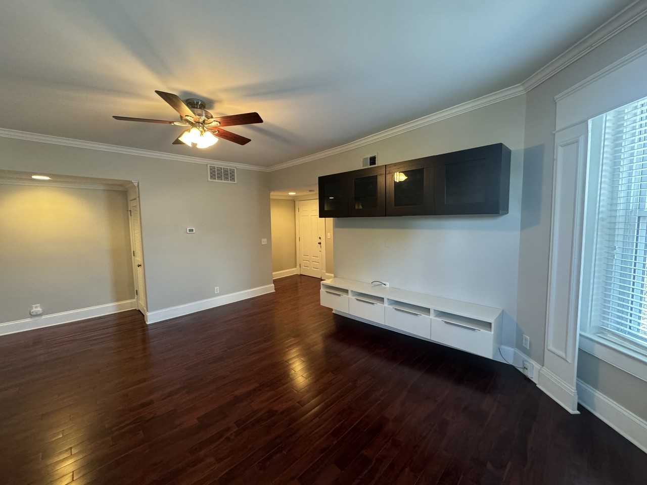 1231 Bardstown Rd #6 - Photo 4 of 50