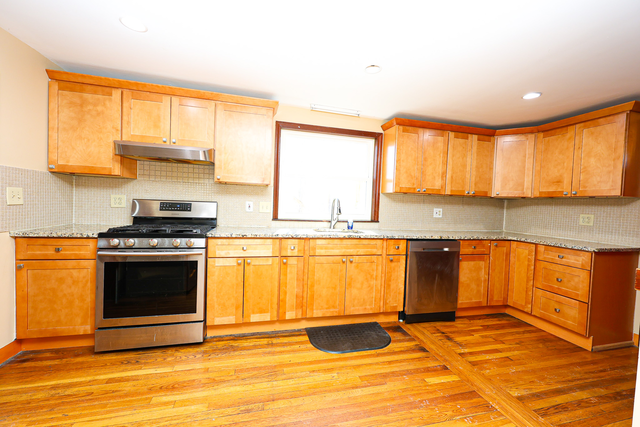 65 Clifford St #1 - Photo 5 of 22