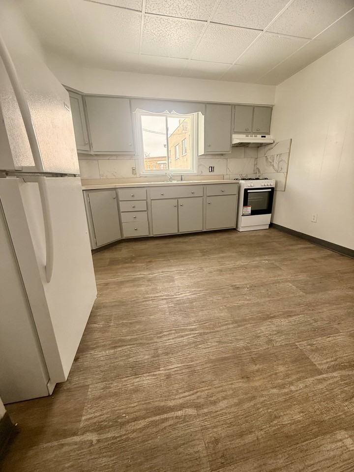 116 Lux St #118 - Photo 7 of 19