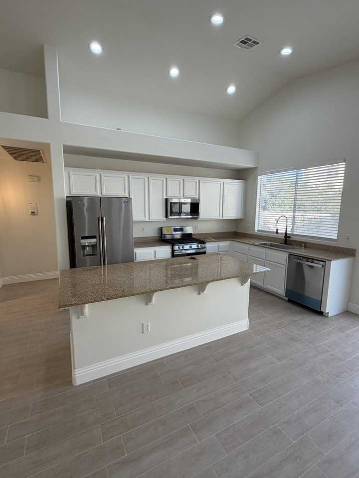 202 Waterton Lakes Ave #NA - Photo 7 of 26