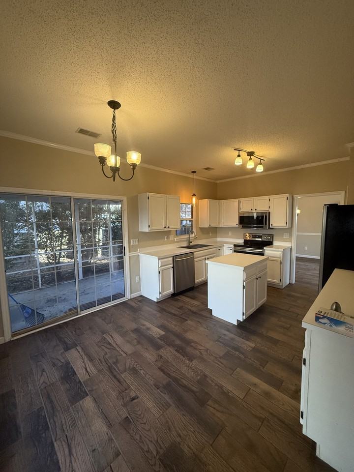 8511 Stonebridge Dr #NA - Photo 3 of 18