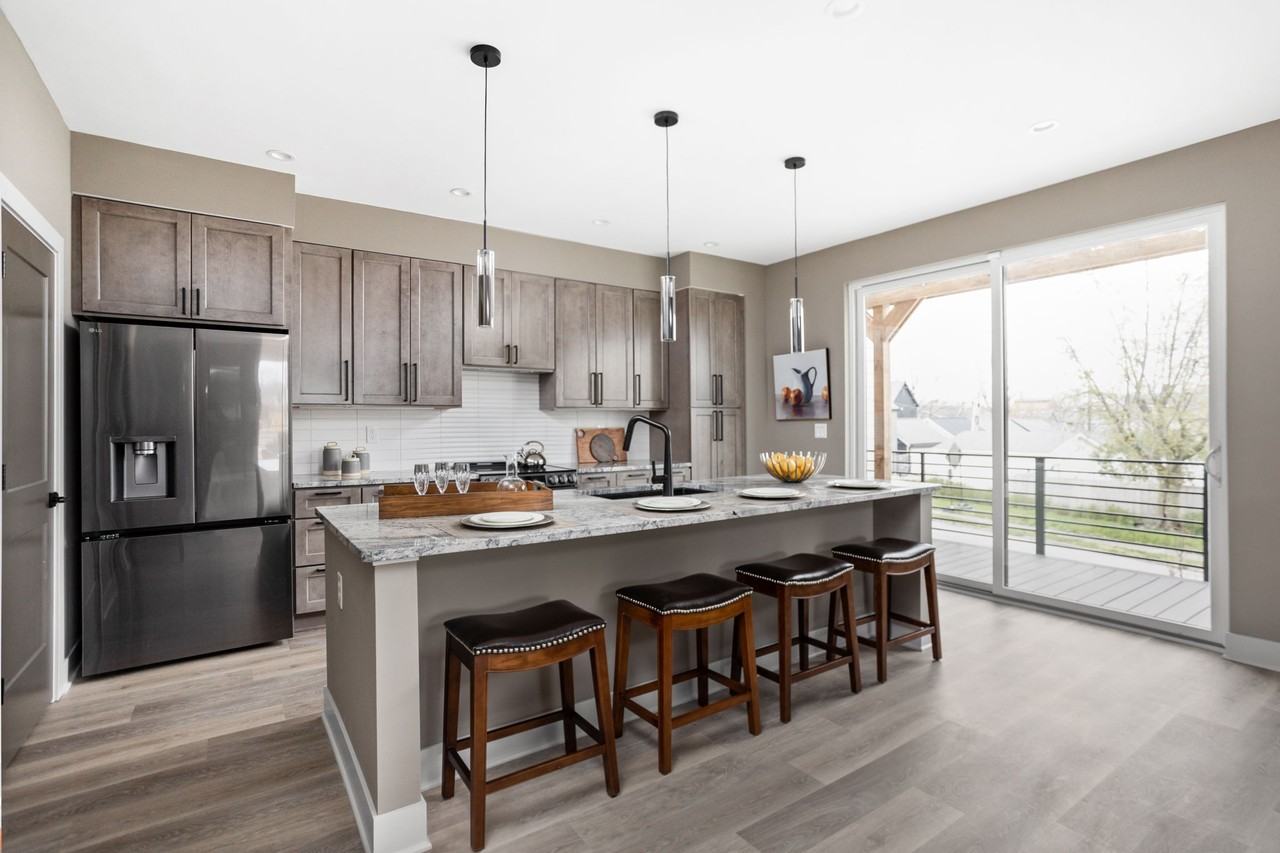 322 N Summit St #322NSUMMIT - Photo 3 of 18