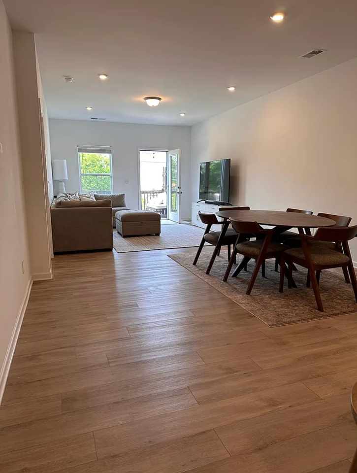 930 Millstream Dr #NA - Photo 7 of 18