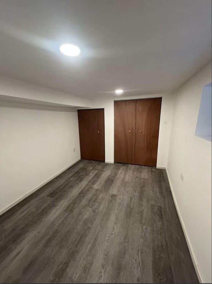 1721 N Artesian Ave #1B - Photo 6 of 11