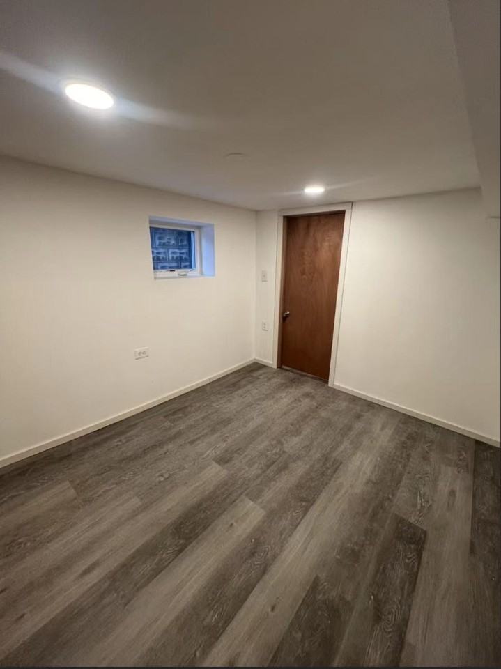 1721 N Artesian Ave #1B - Photo 7 of 11