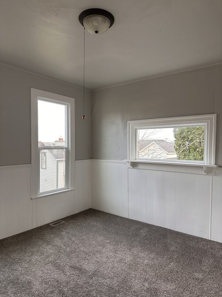 256 4th St #A - Photo 2 of 11