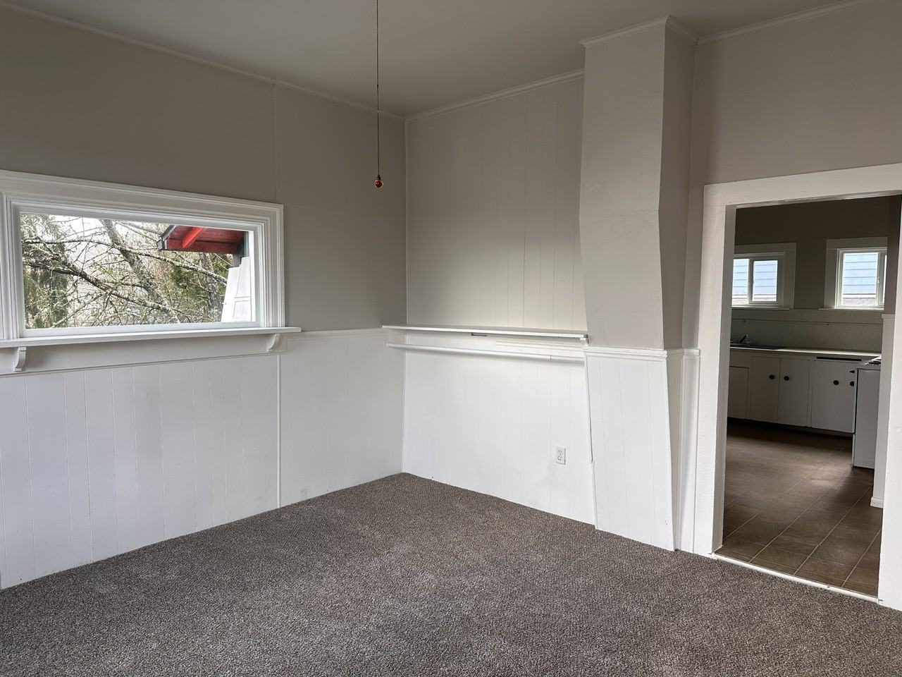 256 4th St #A - Photo 3 of 11