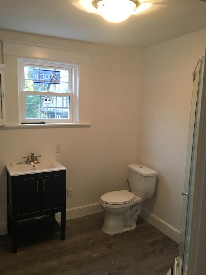 418 W Church St #2 - Photo 4 of 5