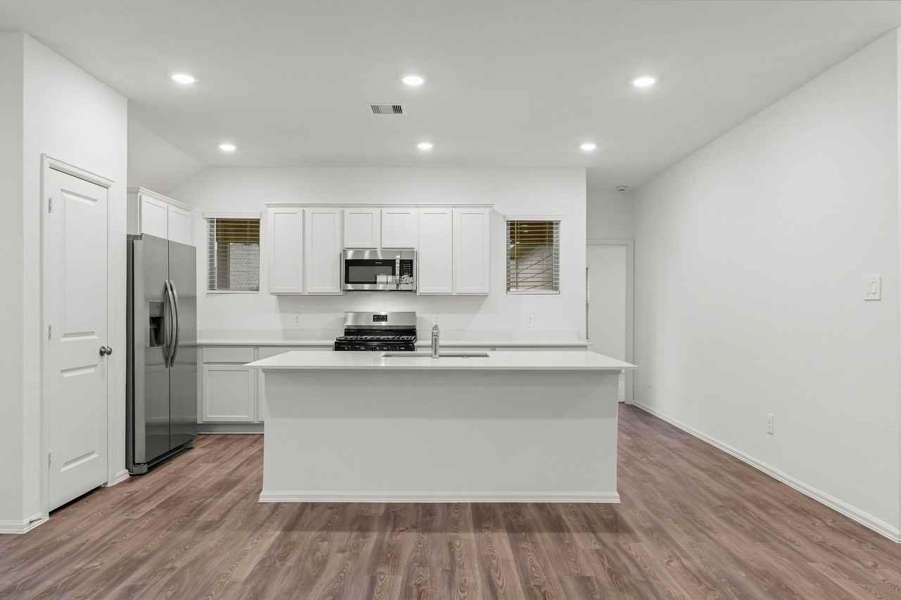 3053 Pampaneria Dr #3053 - Photo 5 of 35