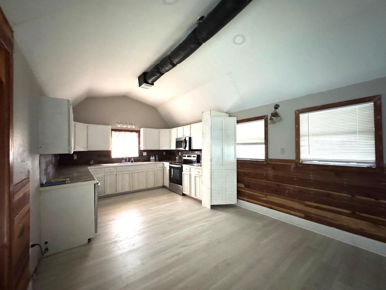 16066 N Loop Dr #16066 - Photo 2 of 23