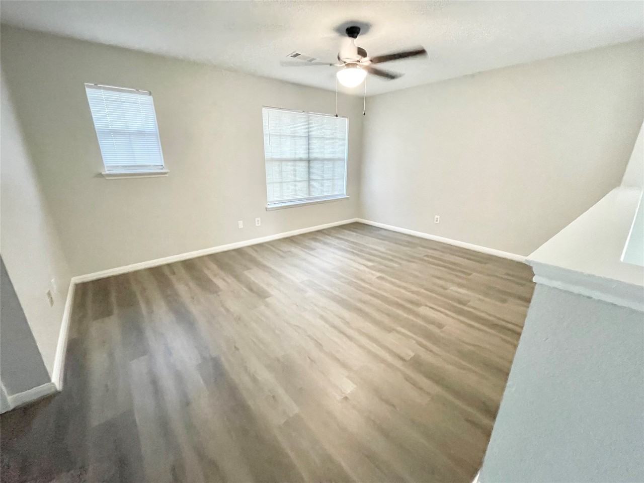 15406 Bay Lodge Ln #15406 - Photo 7 of 22