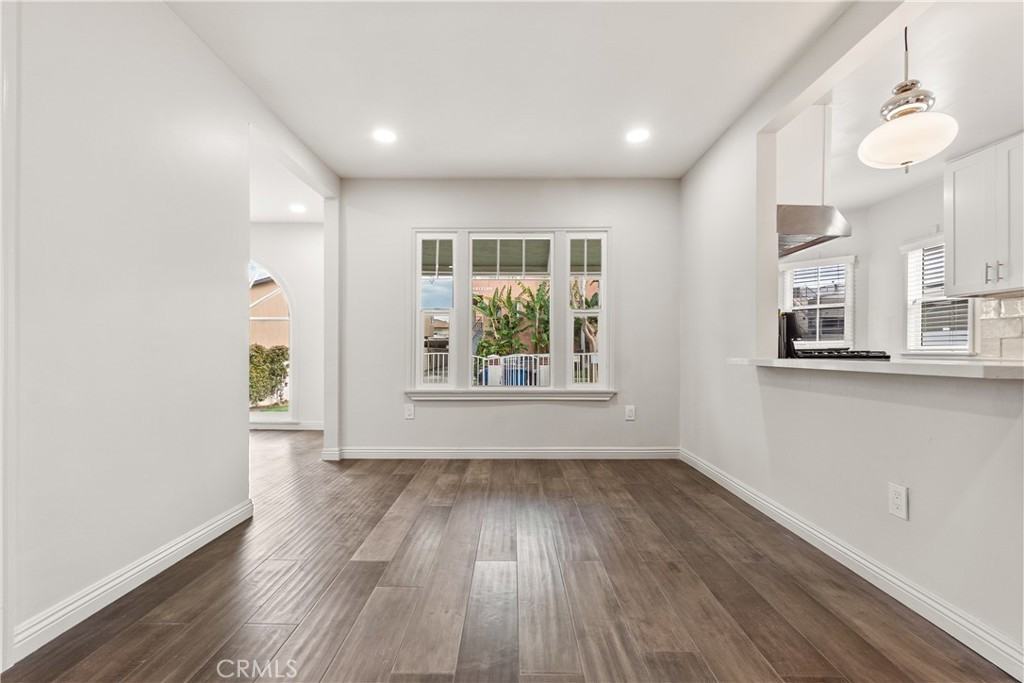 11639 Menlo Ave #11639 - Photo 4 of 29