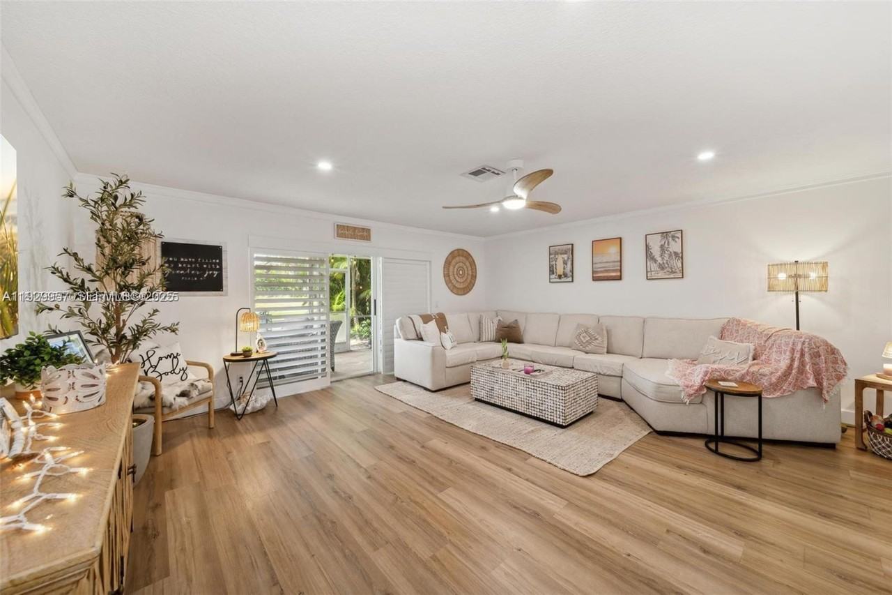 3425 Deer Creek Palladian Cir #3425-3425 - Photo 2 of 28